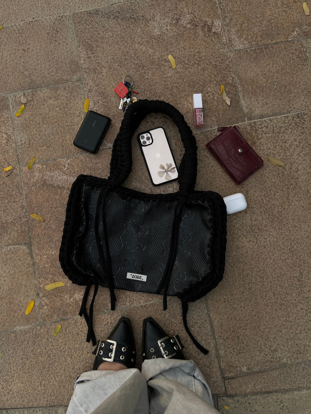 Tote leather