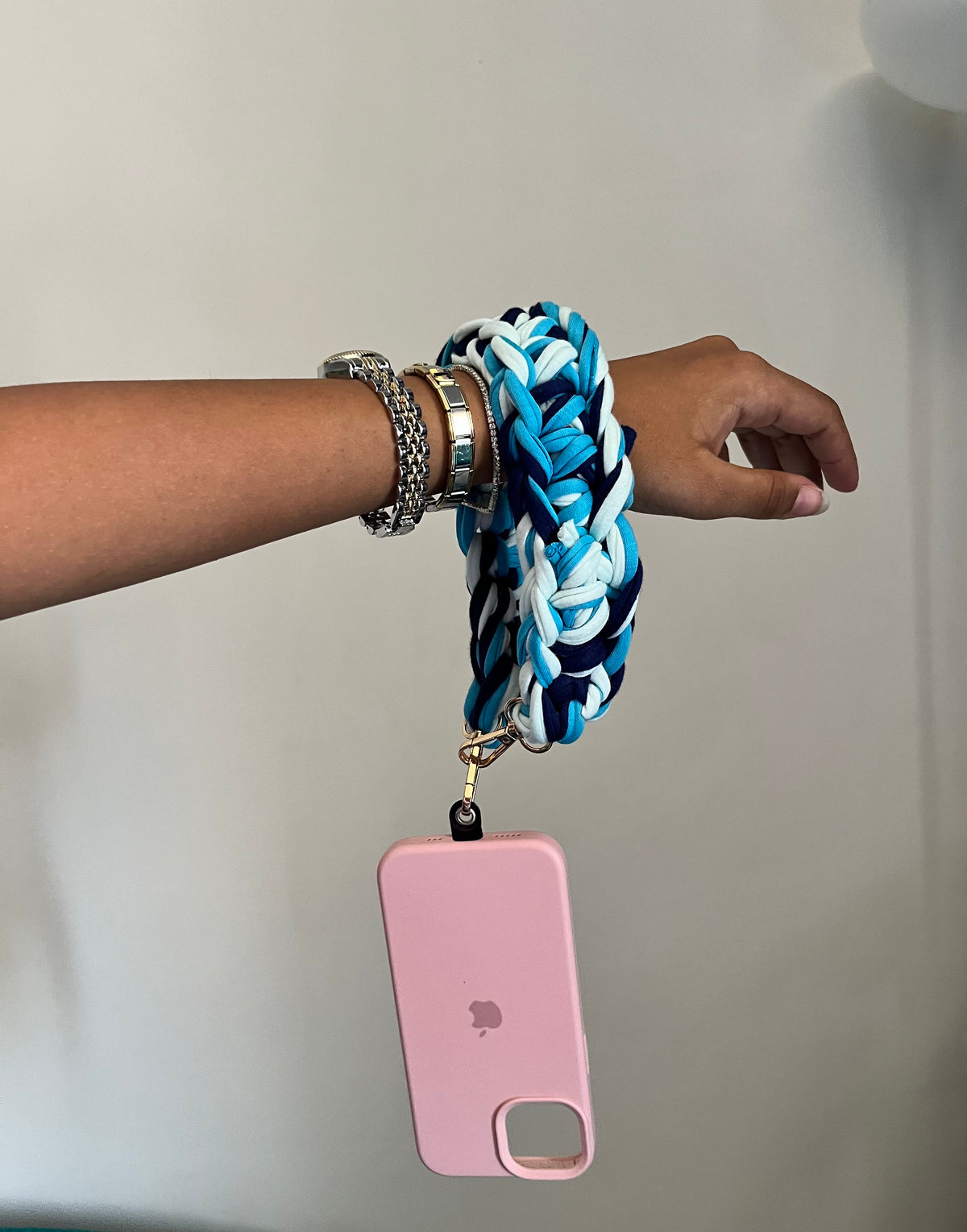 Hand phone strap